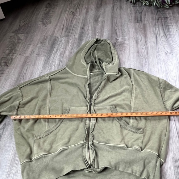We The Free Camden Oversized Zip-Up Hoodie XS Olive Green EUC - Picture 11 of 12